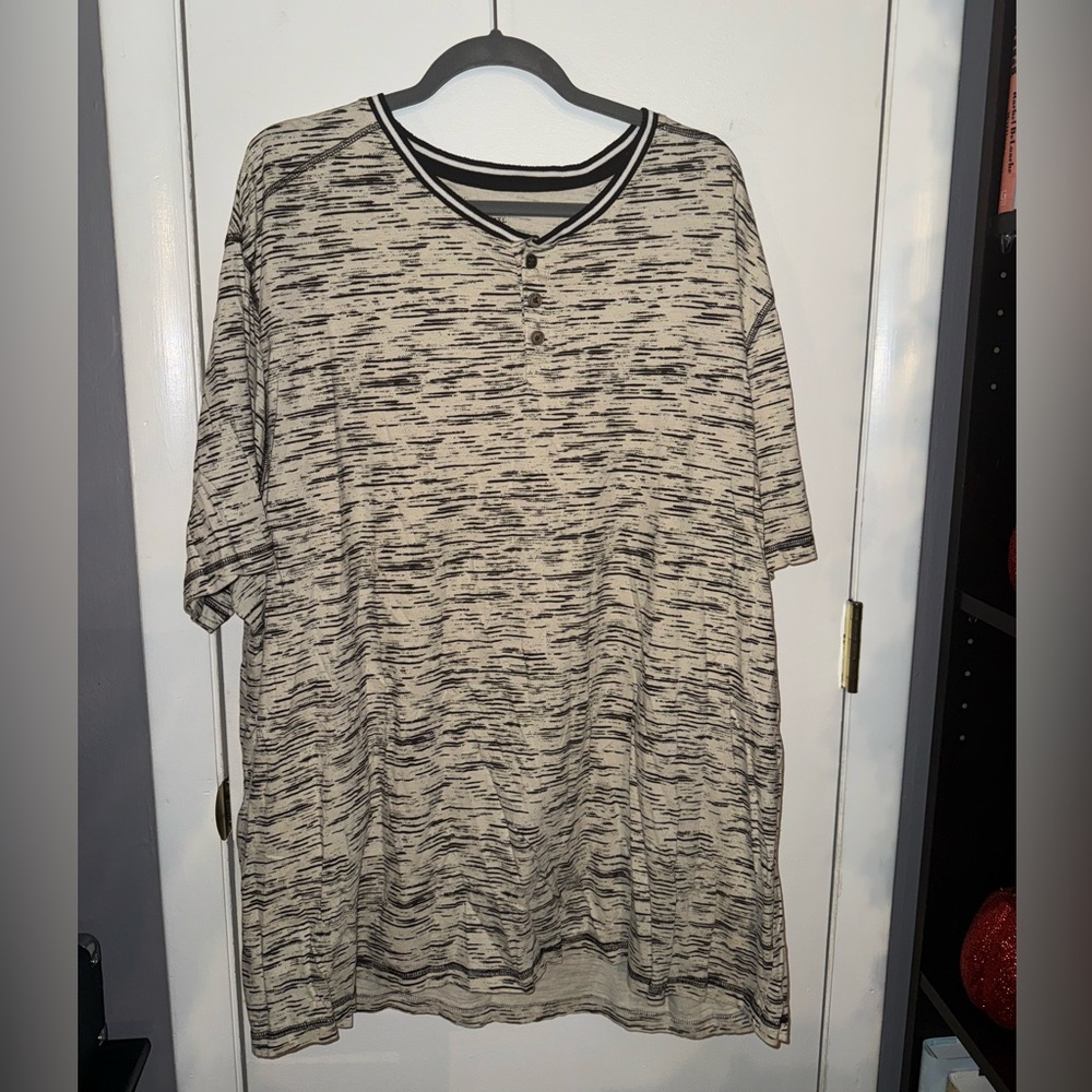 True Nation Textured Henley T-Shirt Black White